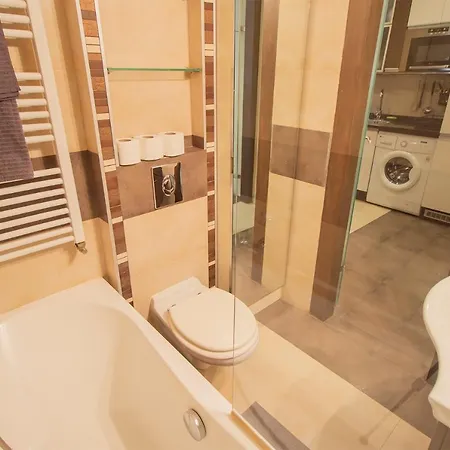 Apartamento Sunny House By The Riverside