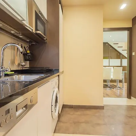 Apartmán Sunny House By The Riverside